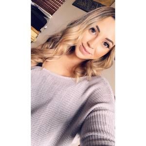 Meet your Posher, Ashley
